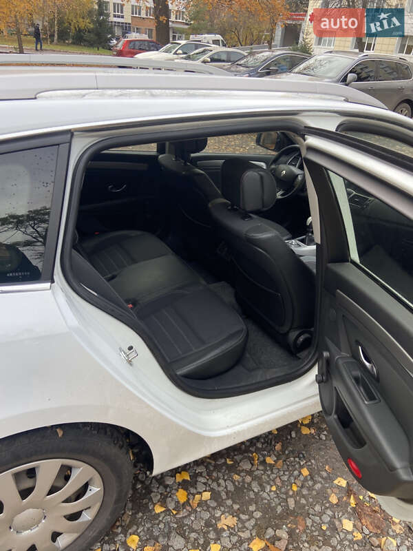 Универсал Renault Laguna 2011 в Полтаве фото 11 Универсал Renault Laguna 2011 в Полтаве