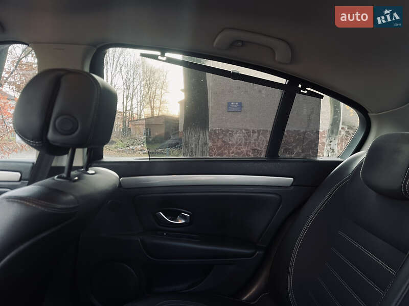 Лифтбек Renault Laguna 2011 в Коломые