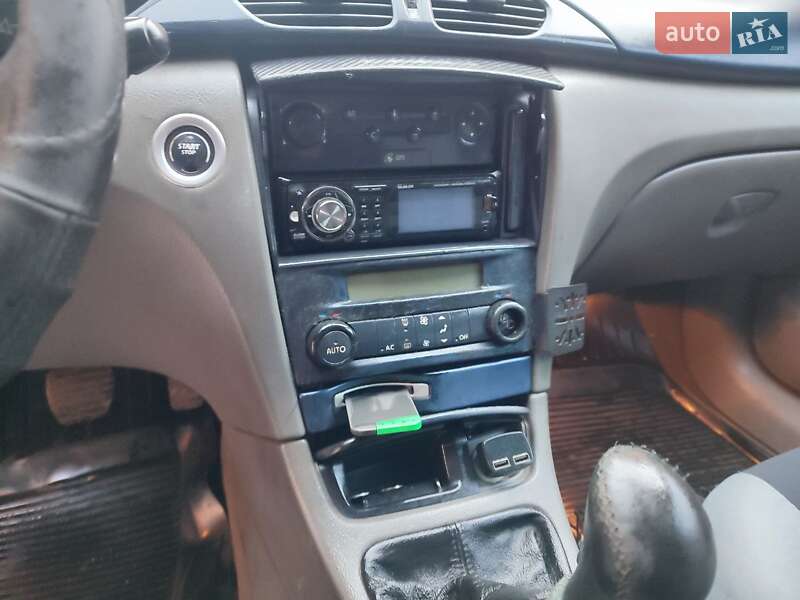 Універсал Renault Laguna 2003 в Дубні фото 9 Універсал Renault Laguna 2003 в Дубні