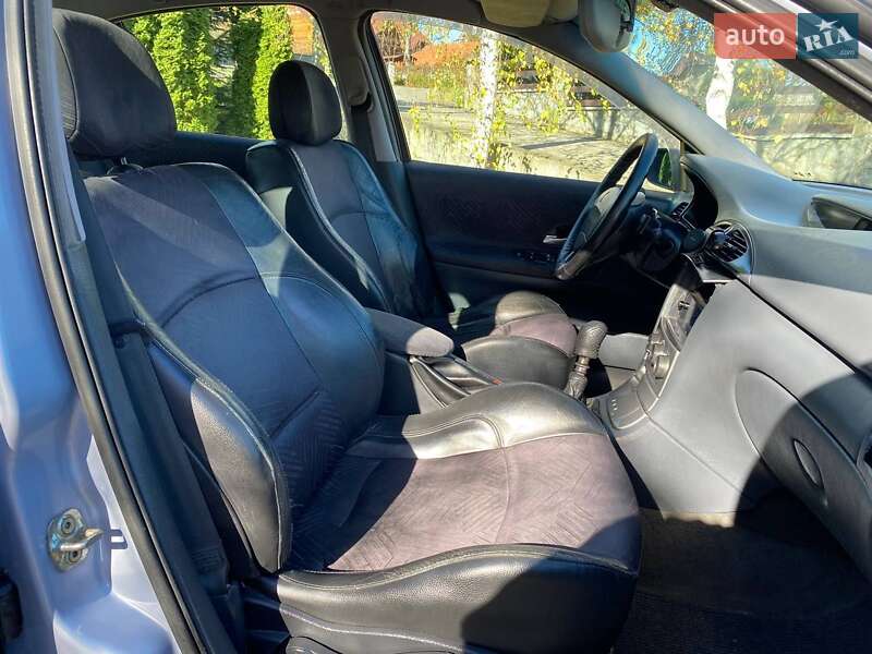 Лифтбек Renault Laguna 2001 в Коломые фото 22 Лифтбек Renault Laguna 2001 в Коломые