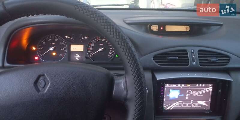 Универсал Renault Laguna 2002 в Коломые фото 13 Универсал Renault Laguna 2002 в Коломые