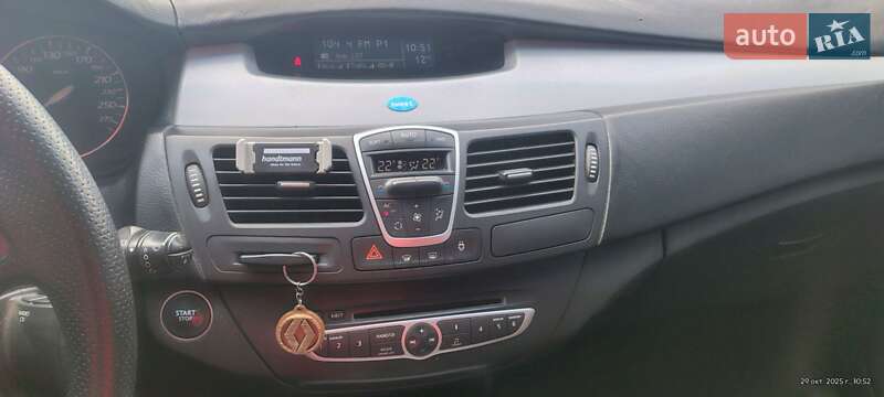 Универсал Renault Laguna 2008 в Каменском фото 17 Универсал Renault Laguna 2008 в Каменском