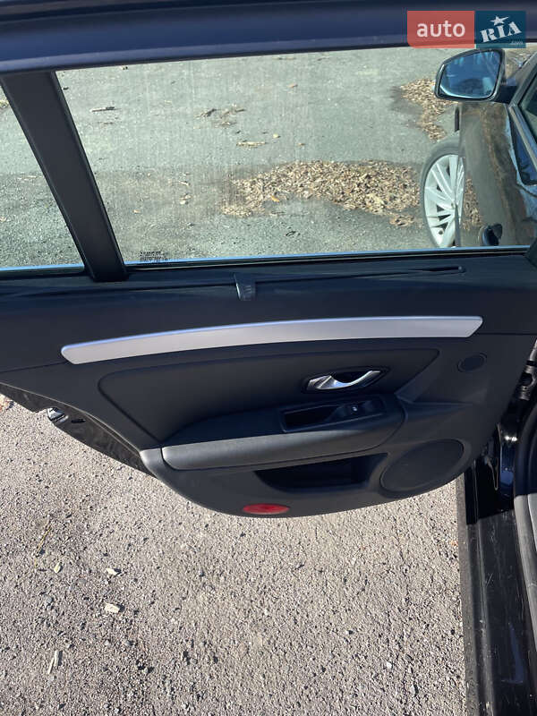 Универсал Renault Laguna 2008 в Звенигородке фото 16 Универсал Renault Laguna 2008 в Звенигородке