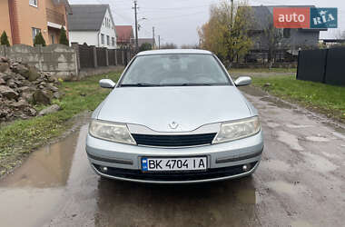 Ліфтбек Renault Laguna 2002 в Сарнах
