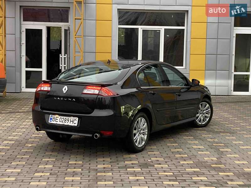 Renault Laguna 2012