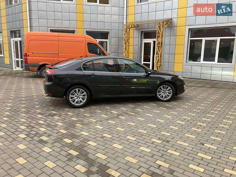 Лифтбек Renault Laguna 2012 в Киеве