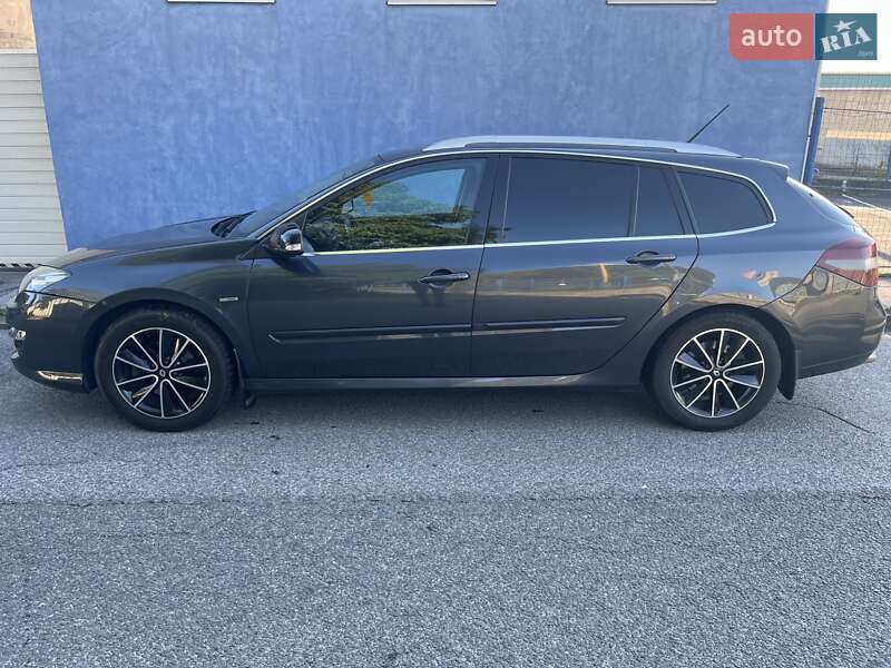 Универсал Renault Laguna 2012 в Ужгороде