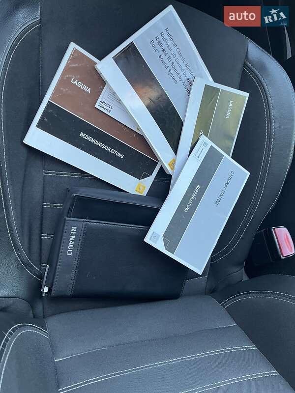 Универсал Renault Laguna 2012 в Ужгороде
