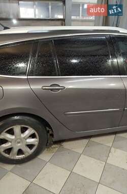 Универсал Renault Laguna 2010 в Львове