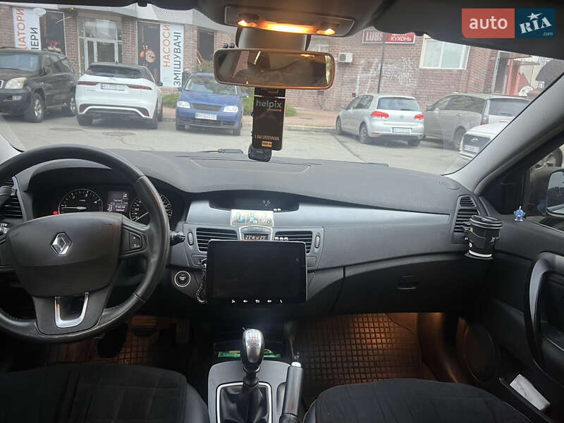 Лифтбек Renault Laguna 2007 в Киеве фото 5 Лифтбек Renault Laguna 2007 в Киеве