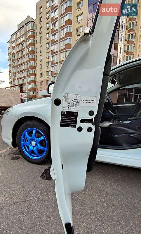 Универсал Renault Laguna 2013 в Виннице фото 8 Универсал Renault Laguna 2013 в Виннице