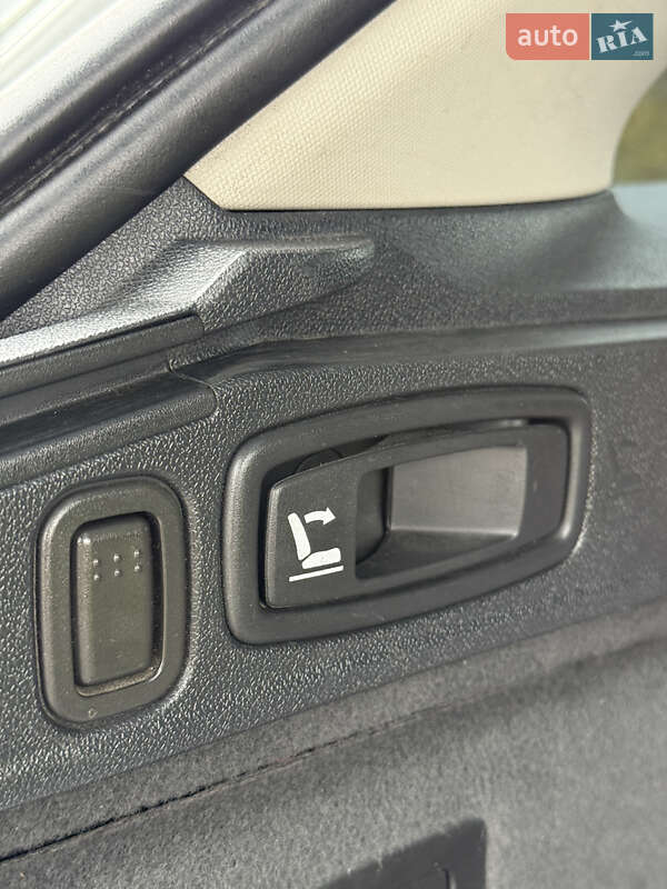 Універсал Renault Laguna 2008 в Рівному фото 24 Універсал Renault Laguna 2008 в Рівному