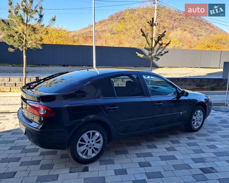 Ліфтбек Renault Laguna 2007 в Мукачевому