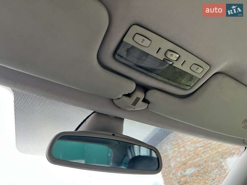 Універсал Renault Laguna 2003 в Тернополі