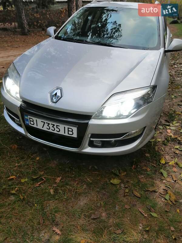 Универсал Renault Laguna 2011 в Полтаве фото Универсал Renault Laguna 2011 в Полтаве