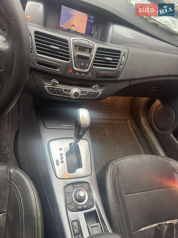 Ліфтбек Renault Laguna 2010 в Києві