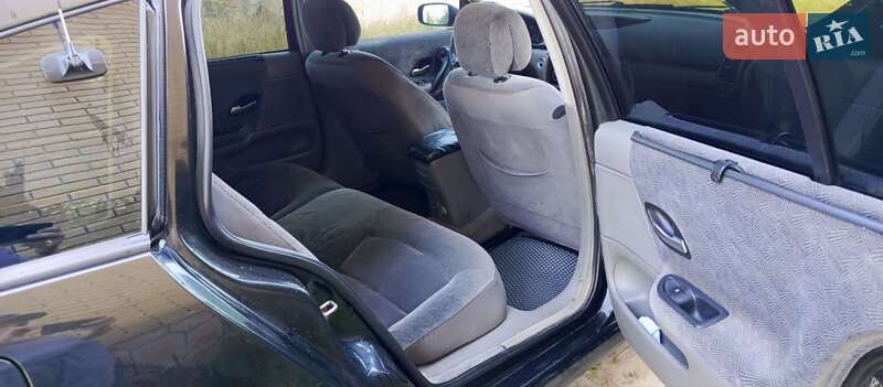 Универсал Renault Laguna 2002 в Ровно