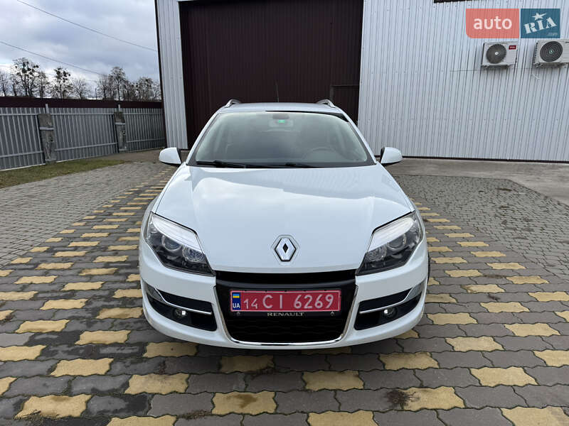 Универсал Renault Laguna 2013 в Яготине