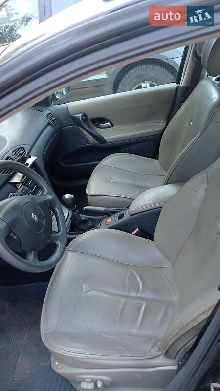 Універсал Renault Laguna 2003 в Андрушівці фото 3 Універсал Renault Laguna 2003 в Андрушівці