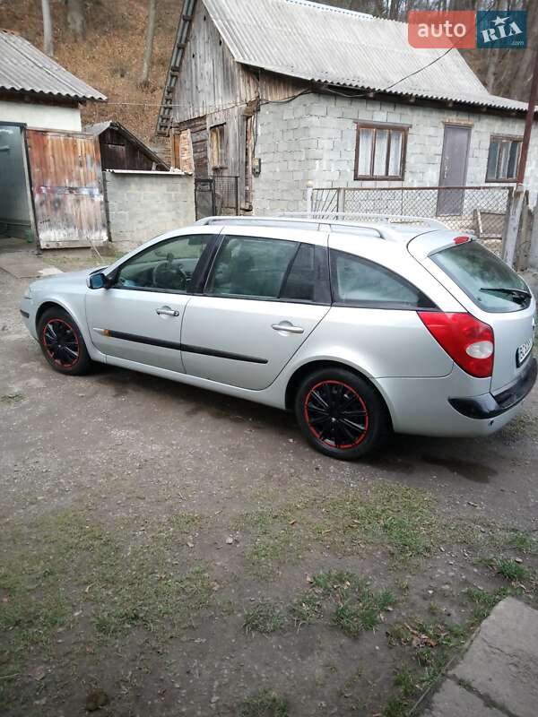 Универсал Renault Laguna 2001 в Сколе