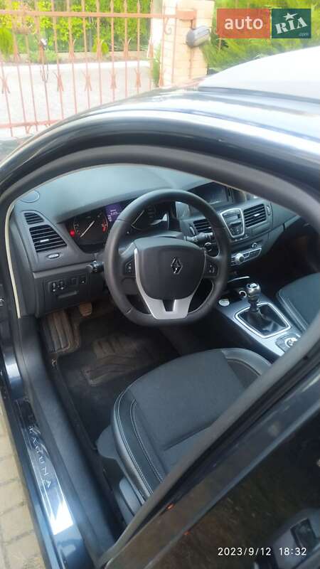 Универсал Renault Laguna 2010 в Козине фото 3 Универсал Renault Laguna 2010 в Козине