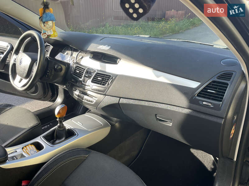 Универсал Renault Laguna 2008 в Виннице фото 47 Универсал Renault Laguna 2008 в Виннице