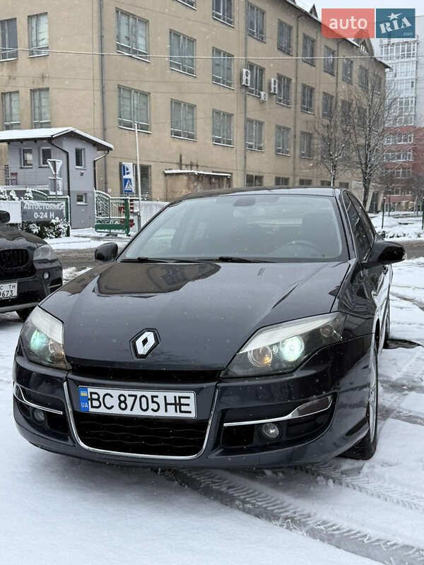 Лифтбек Renault Laguna 2011 в Львове
