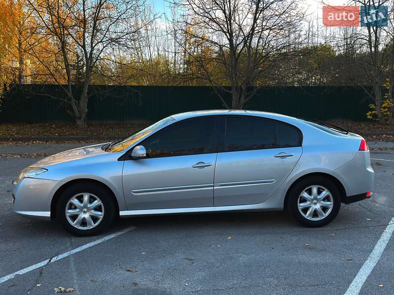 Лифтбек Renault Laguna 2008 в Виннице