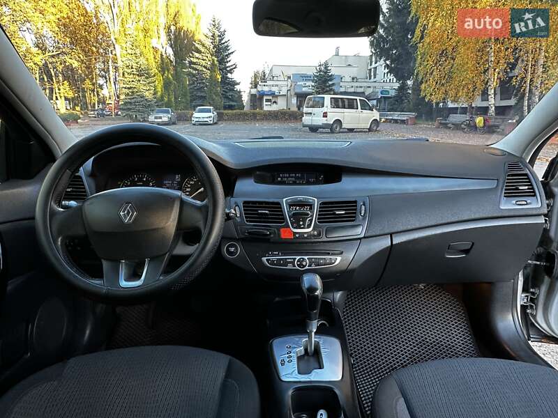 Лифтбек Renault Laguna 2008 в Виннице
