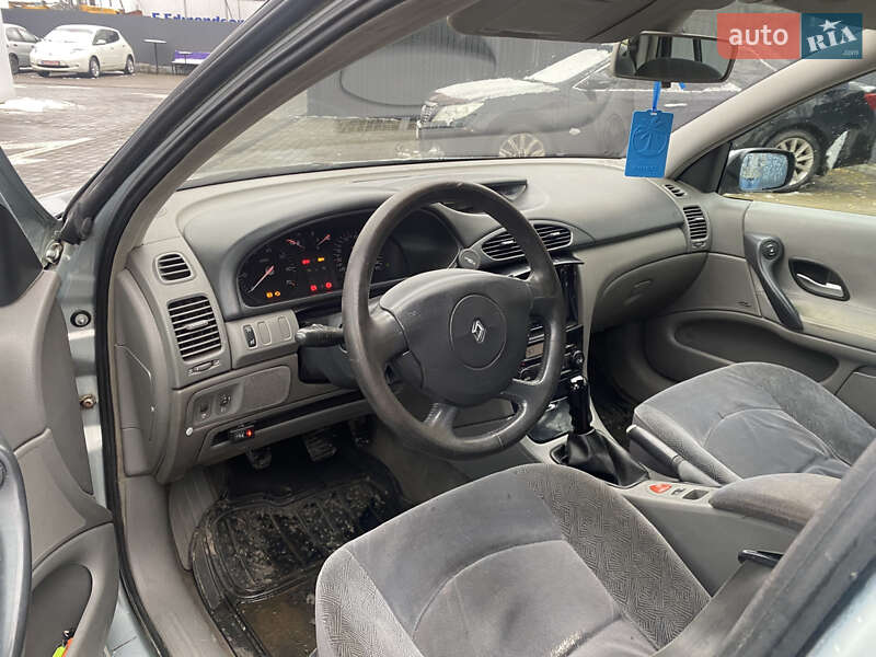 Универсал Renault Laguna 2001 в Ровно фото 5 Универсал Renault Laguna 2001 в Ровно