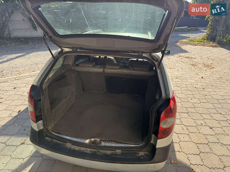 Универсал Renault Laguna 2002 в Днепре