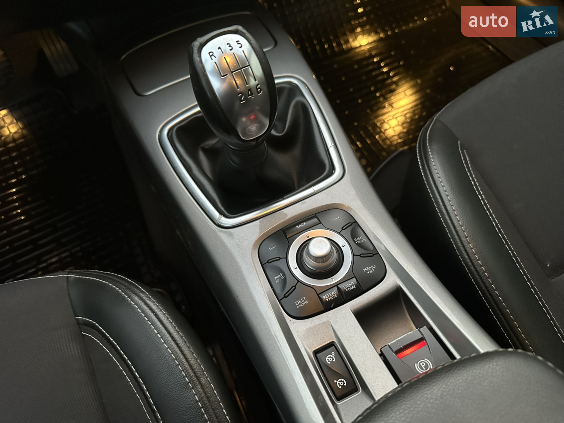 2010 Renault Laguna - мініатюра 19