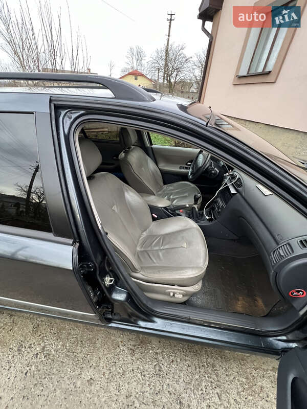 Універсал Renault Laguna 2001 в Калуші