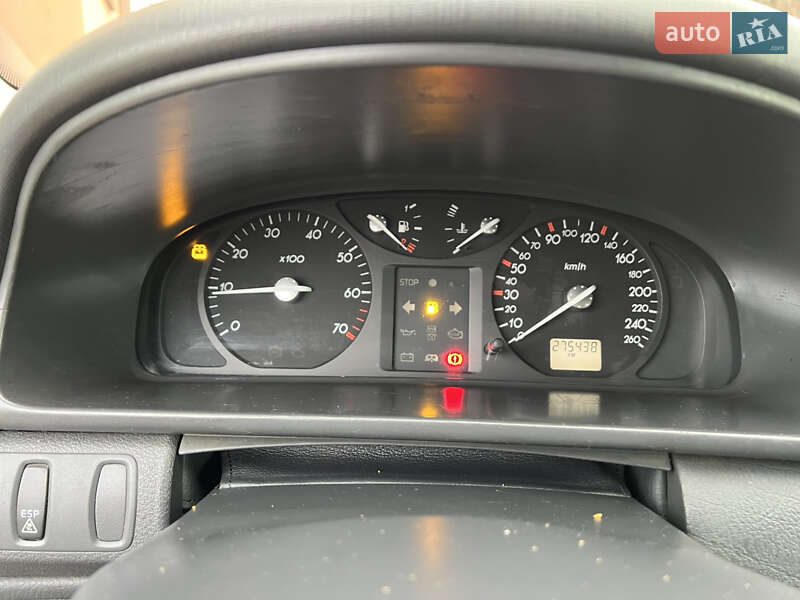 Універсал Renault Laguna 2001 в Калуші