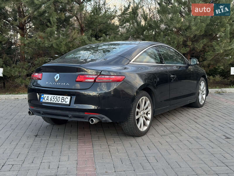 Купе Renault Laguna 2011 в Києві