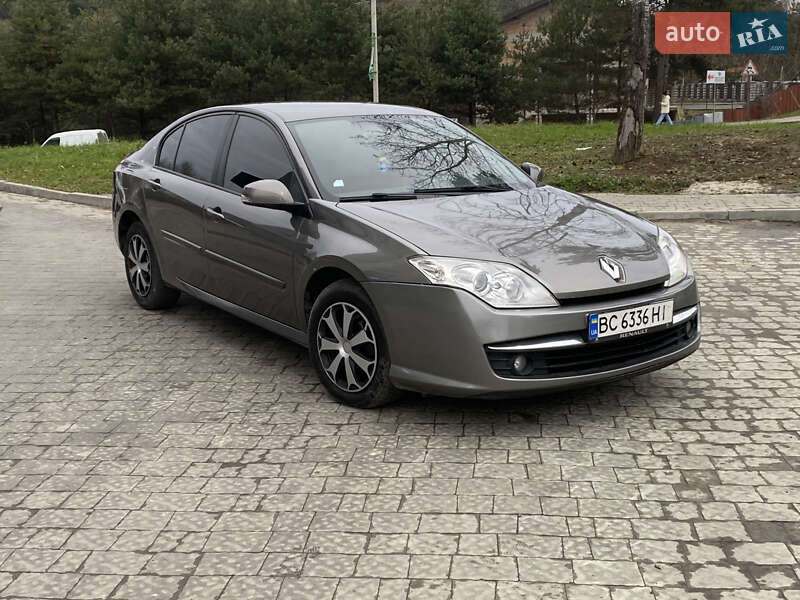Ліфтбек Renault Laguna 2008 в Новояворівську