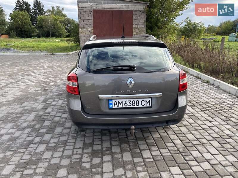 Универсал Renault Laguna 2010 в Барановке