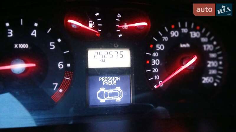 Ліфтбек Renault Laguna 2007 в Тернополі