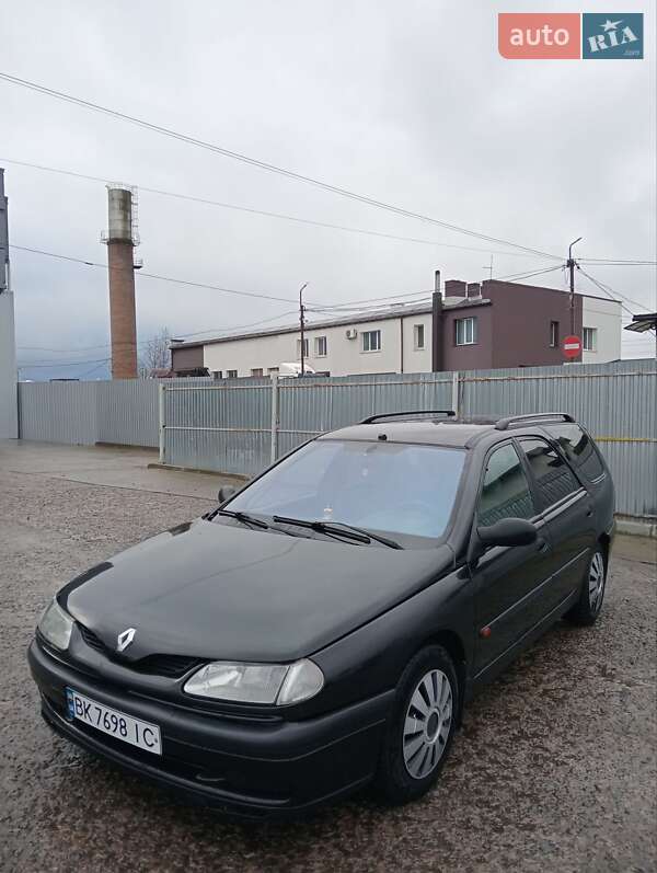 Универсал Renault Laguna 1996 в Ровно