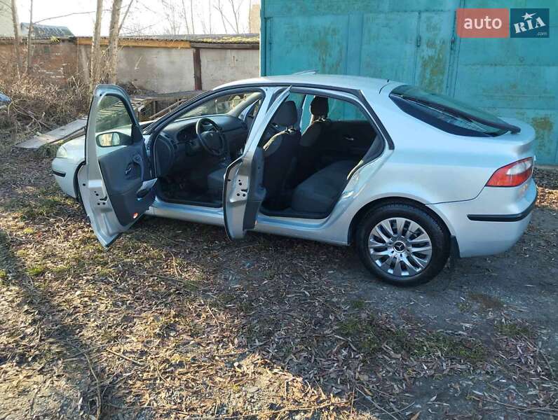 Универсал Renault Laguna 2004 в Иванкове фото 8 Универсал Renault Laguna 2004 в Иванкове