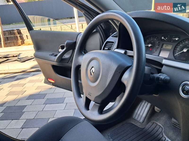 Лифтбек Renault Laguna 2007 в Мукачево фото 3 Лифтбек Renault Laguna 2007 в Мукачево