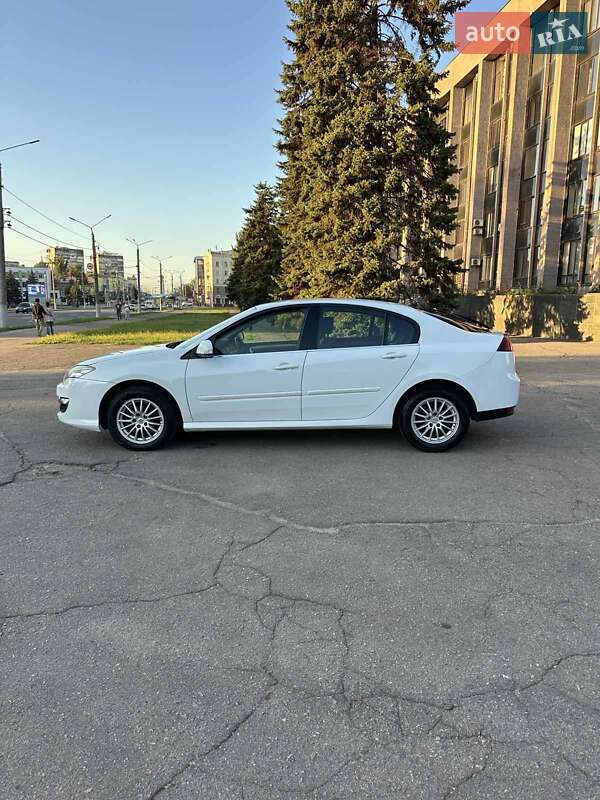 Ліфтбек Renault Laguna 2012 в Кривому Розі