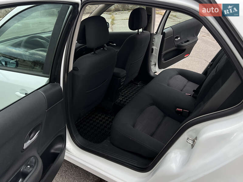 Лифтбек Renault Laguna 2007 в Виннице фото 7 Лифтбек Renault Laguna 2007 в Виннице