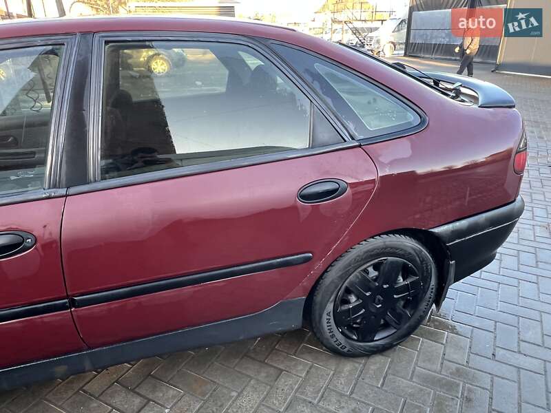 Лифтбек Renault Laguna 1996 в Ивано-Франковске фото 14 Лифтбек Renault Laguna 1996 в Ивано-Франковске