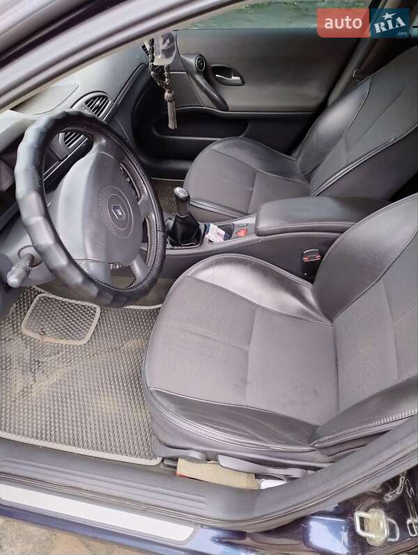 Лифтбек Renault Laguna 2005 в Лебедине фото 2 Лифтбек Renault Laguna 2005 в Лебедине