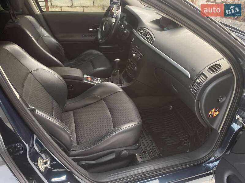 Универсал Renault Laguna 2006 в Мурованых Куриловцах фото 10 Универсал Renault Laguna 2006 в Мурованых Куриловцах