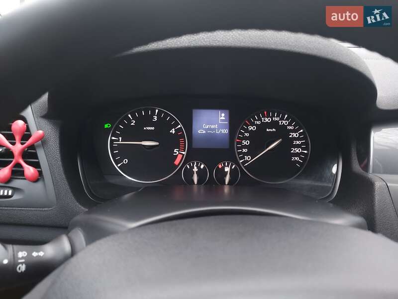 Ліфтбек Renault Laguna 2010 в Хмельницькому фото 10 Ліфтбек Renault Laguna 2010 в Хмельницькому