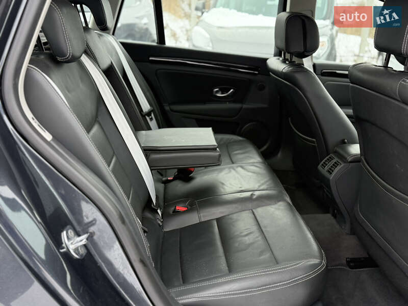 Универсал Renault Laguna 2013 в Ровно