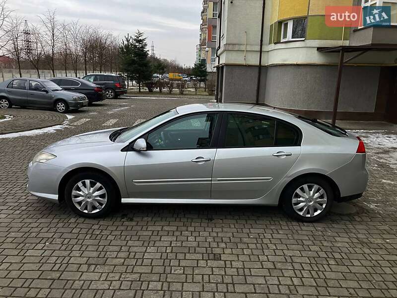 Ліфтбек Renault Laguna 2007 в Івано-Франківську