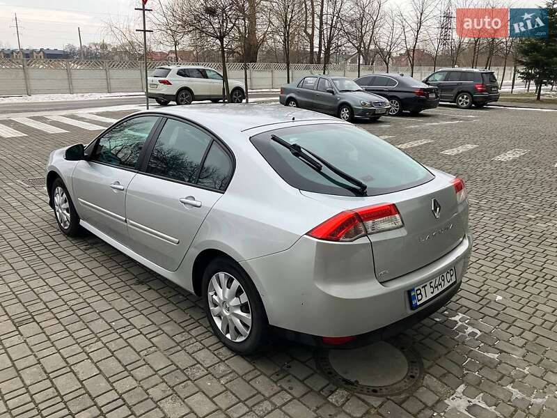 Ліфтбек Renault Laguna 2007 в Івано-Франківську